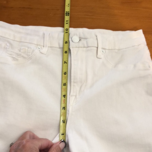 Good American Good Legs High Rise Distressed White Denim Jeans - Picture 9 of 10